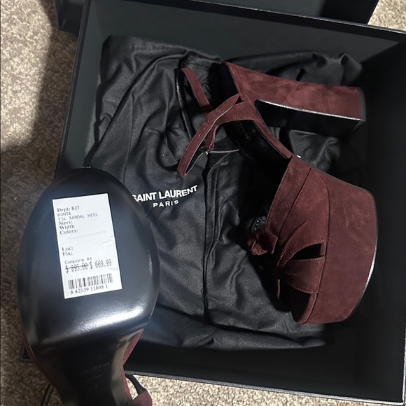 Saint Laurent Elegant Black Gift Box - Picture 4 of 9